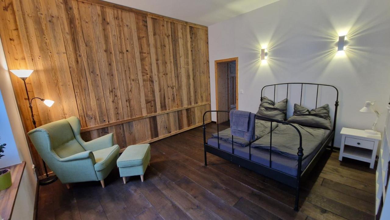 Waldsieversdorf Liebevoll Sanierte Altbauwohnung מראה חיצוני תמונה